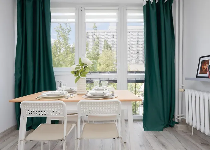 Bright Wola Ideal For Remote Work By Renters Appartamento