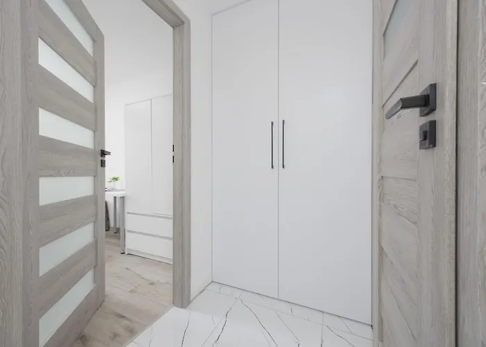 Apartament Bright Wola Ideal For Remote Work By Renters Warszawa