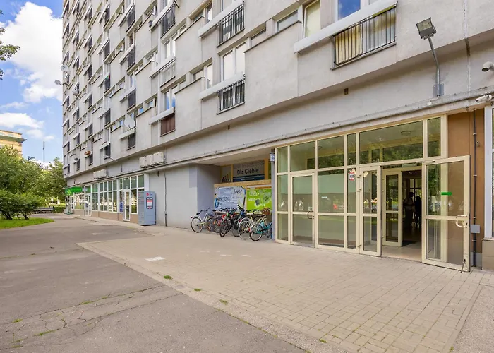 Bright Wola Ideal For Remote Work By Renters